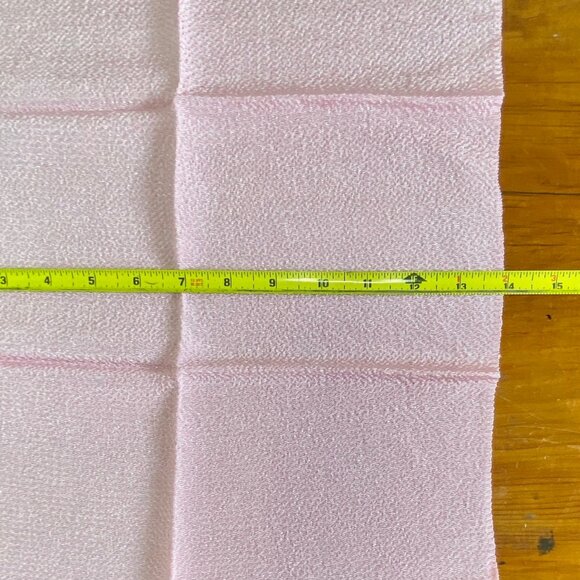 Bundle of Vintage Japanese Kimono Silk Fabric/Crepe - 2 Different  Pink Prints - Picture 5 of 8